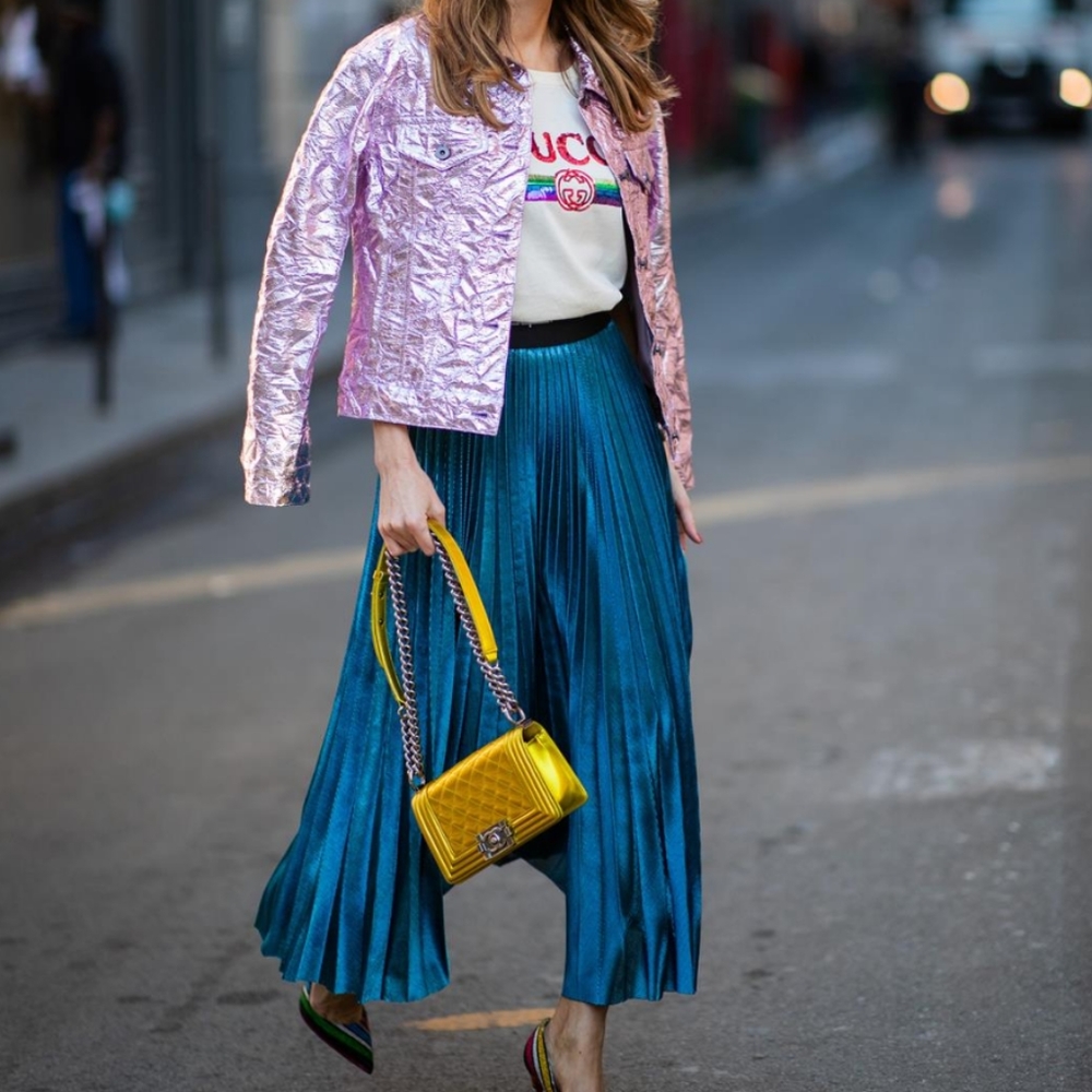 "Host Pick" Metallic Pleated Accordion Midi Skirt - Picture 9 of 11